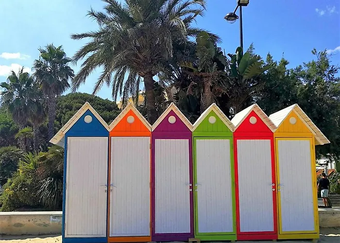 2 Pieces Climatise Avec Parking Proche - Fr-1-251-463 *